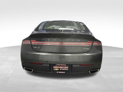 Used 2016 Lincoln MKZ FWD image 8