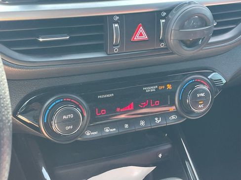 Used 2024 Kia Forte GT-Line w/ GT-Line Premium Package image 14