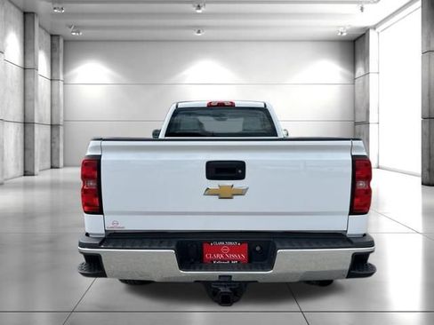 Used 2018 Chevrolet Silverado 2500 W/T w/ Snow Plow Prep Package AWD/4WD image 6