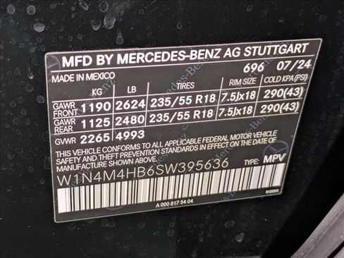Certified 2025 Mercedes-Benz GLB 250 4MATIC image 24