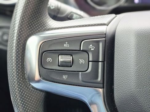 Used 2023 Chevrolet Blazer LT FWD image 17
