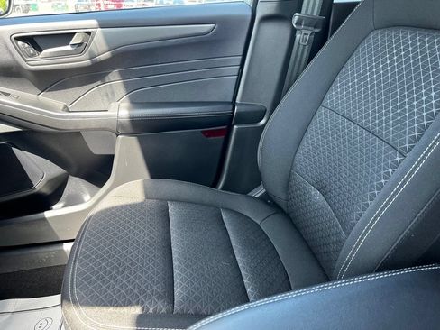 Used 2024 Ford Escape Active AWD/4WD image 13