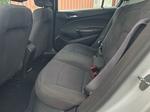 Used 2016 Chevrolet Cruze LS FWD image 21