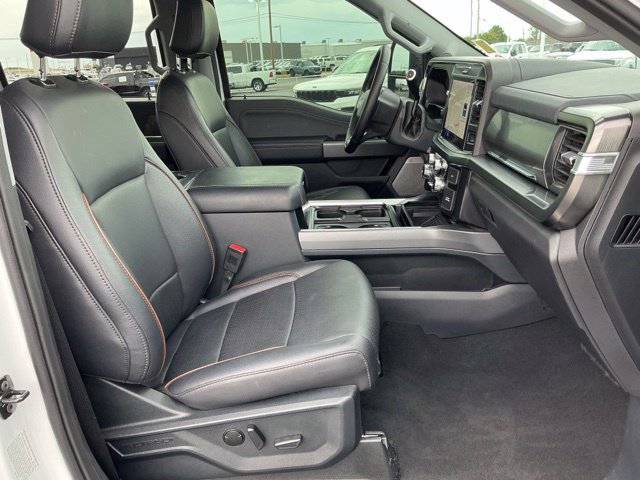 Used 2025 Ford F350 Lariat AWD/4WD image 30