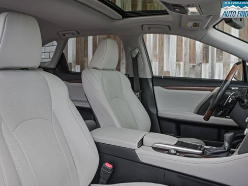 Used 2020 Lexus RX 350L Premium w/ Premium Package AWD/4WD image 21