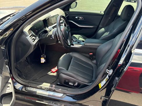 Used 2019 BMW 330i Sedan w/ Driving Assistance Package RWD image 4