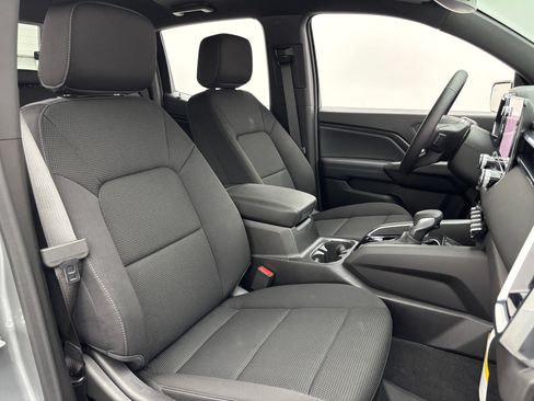 New 2026 GMC Canyon Elevation w/ Convenience Package RWD image 30