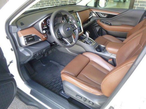 Certified 2022 Subaru Outback Touring w/ Popular Package #2 image 5