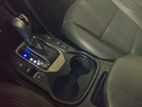 Used 2018 Hyundai Santa Fe Sport w/ 2.0T Ultimate Tech Package 05 image 26