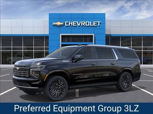 New 2026 Chevrolet Suburban High Country image 2