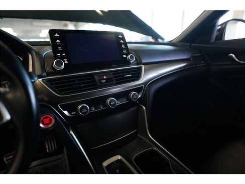 Used 2019 Honda Accord Sport image 21