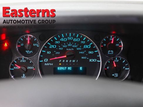 Used 2023 Chevrolet Express 2500 w/ Driver Convenience Package image 18