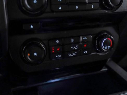 Used 2018 Ford F150 XLT w/ Equipment Group 302A Luxury image 28