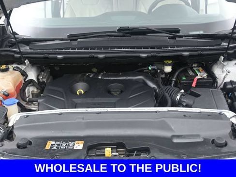 Used 2015 Ford Edge Titanium FWD image 23
