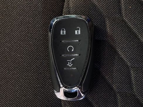 Used 2019 Chevrolet Equinox LT w/ Sun & Navigation Package FWD image 32