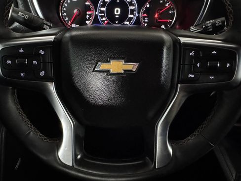 Used 2024 Chevrolet Blazer Premier w/ Enhanced Convenience Package AWD/4WD image 31
