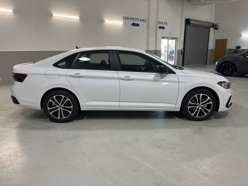 New 2026 Volkswagen Jetta Sport FWD image 10