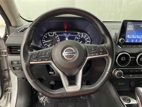 Used 2022 Nissan Sentra SV image 26