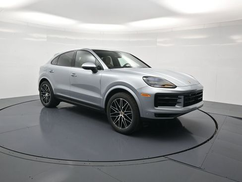 Used 2026 Porsche Cayenne Coupe AWD/4WD image 29