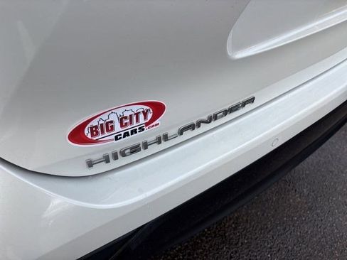 Used 2020 Toyota Highlander Limited image 48