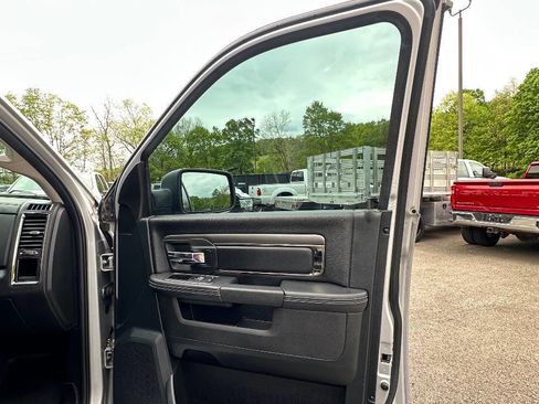 Used 2018 RAM 1500 Sport w/ Quick Order Package 27Q Night AWD/4WD image 32