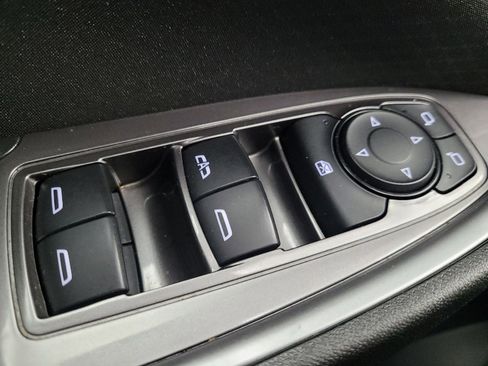 Used 2023 Chevrolet Malibu LT image 27