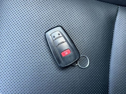 Used 2023 Toyota 4Runner Limited image 33