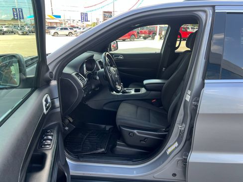 Used 2021 Jeep Grand Cherokee Laredo RWD image 10