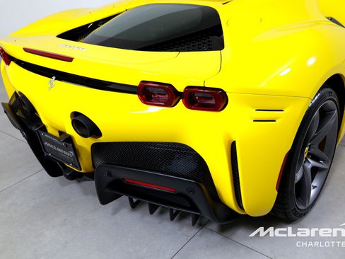 Used 2022 Ferrari SF90 Stradale AWD/4WD image 33
