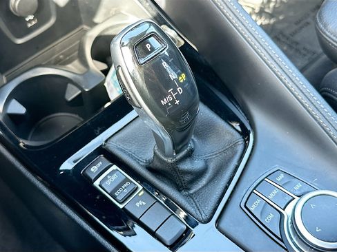 Used 2021 BMW X1 sDrive28i w/ M Sport Package FWD image 17