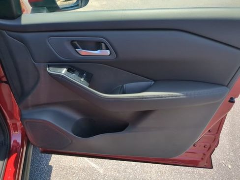 New 2026 Nissan Rogue SV FWD image 31