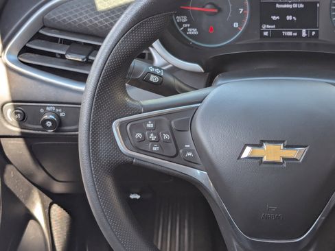 Used 2023 Chevrolet Malibu LT image 17