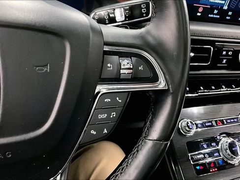 Used 2021 Lincoln Nautilus Reserve image 26