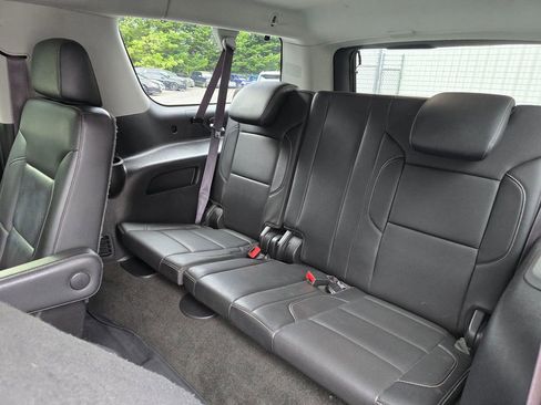 Used 2015 Chevrolet Suburban LTZ AWD/4WD image 10