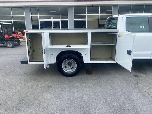 Used 2017 Ford F350 XL RWD image 27