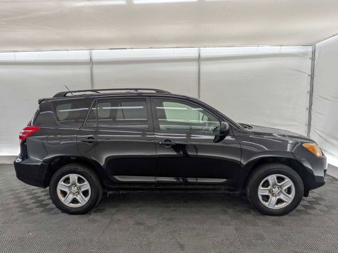 Used 2009 Toyota RAV4 image 7
