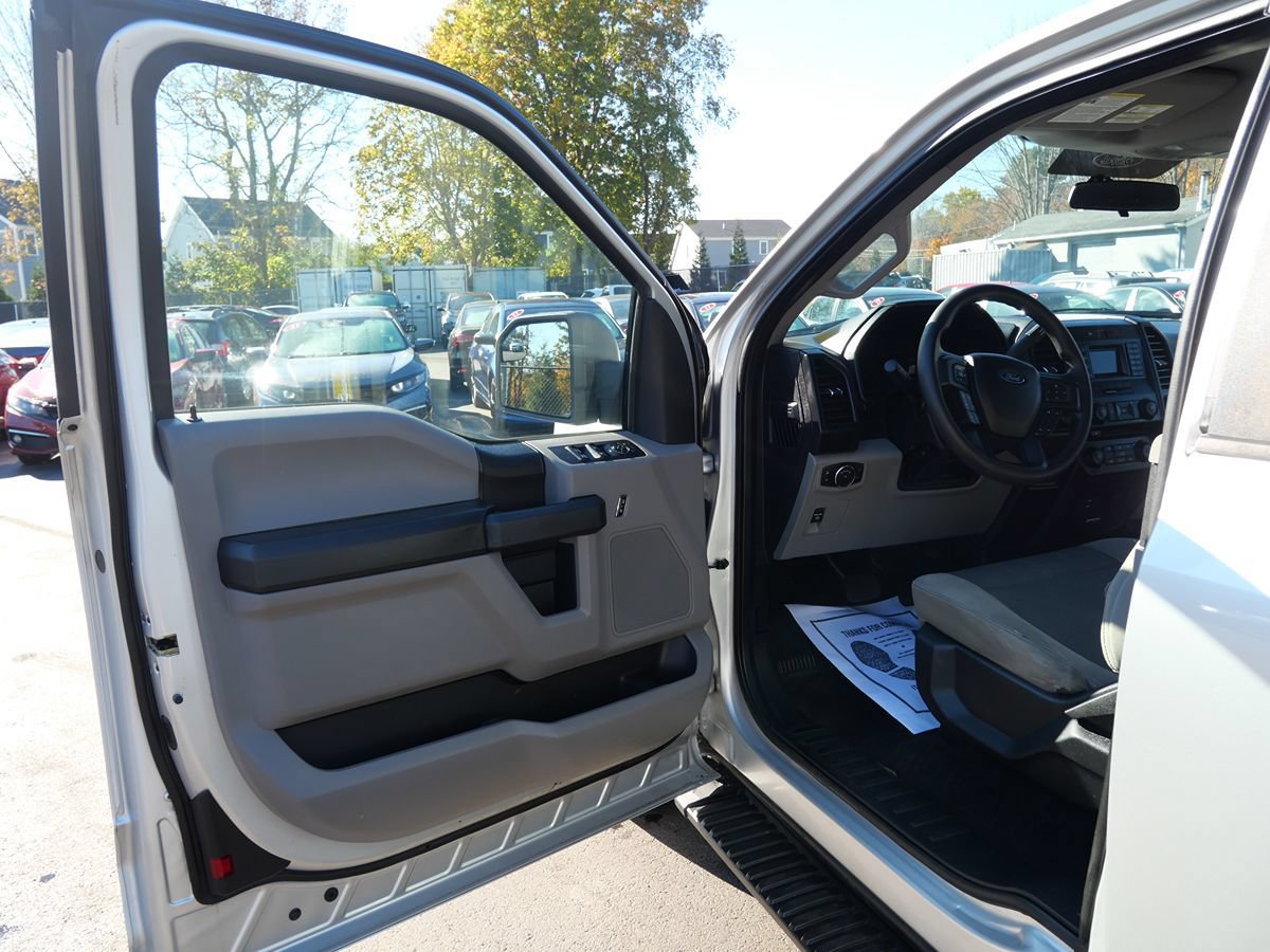 Used 2016 Ford F150 XL w/ Equipment Group 101A Mid AWD/4WD image 16