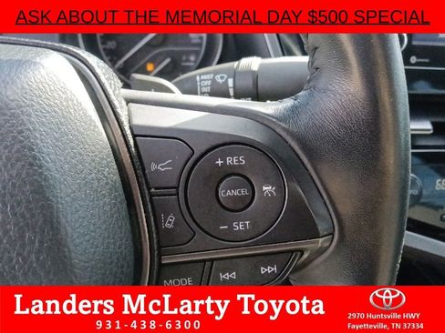 Used 2023 Toyota Camry SE FWD image 19