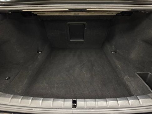 Used 2023 BMW 740i image 27