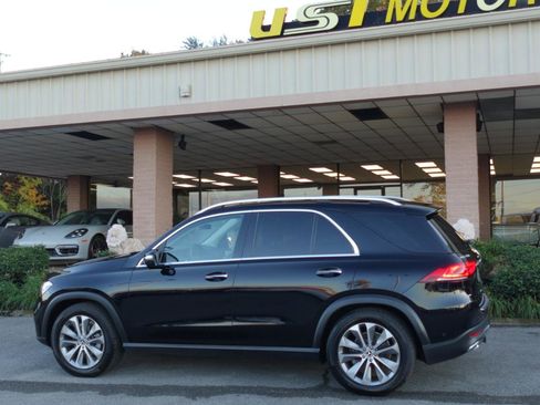 Used 2020 Mercedes-Benz GLE 350 w/ Premium Package image 4