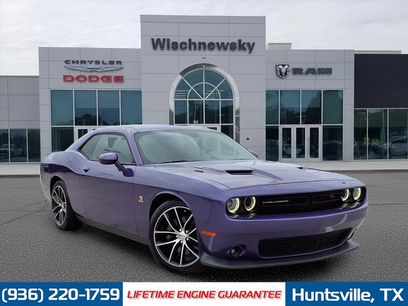 Used 2016 Dodge Challenger R/T Scat Pack w/ Leather Interior Group