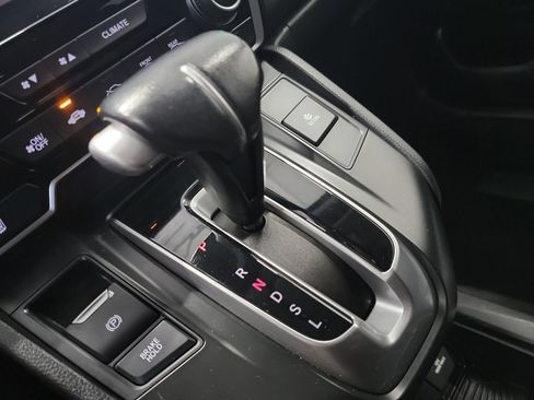 Used 2018 Honda CR-V Touring image 27
