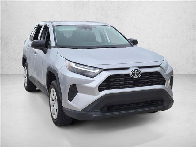 Used 2024 Toyota RAV4 LE FWD image 3