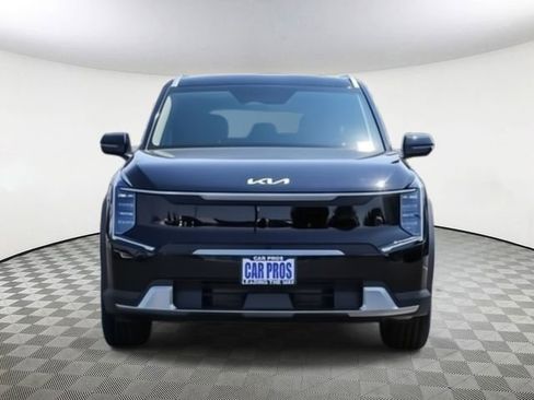 New 2026 Kia EV9 Wind image 5