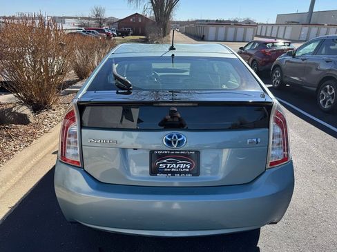 Used 2014 Toyota Prius Three image 6