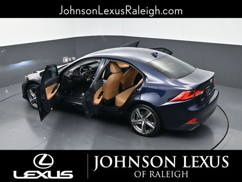 Used 2018 Lexus IS 300 AWD w/ Comfort Package image 26