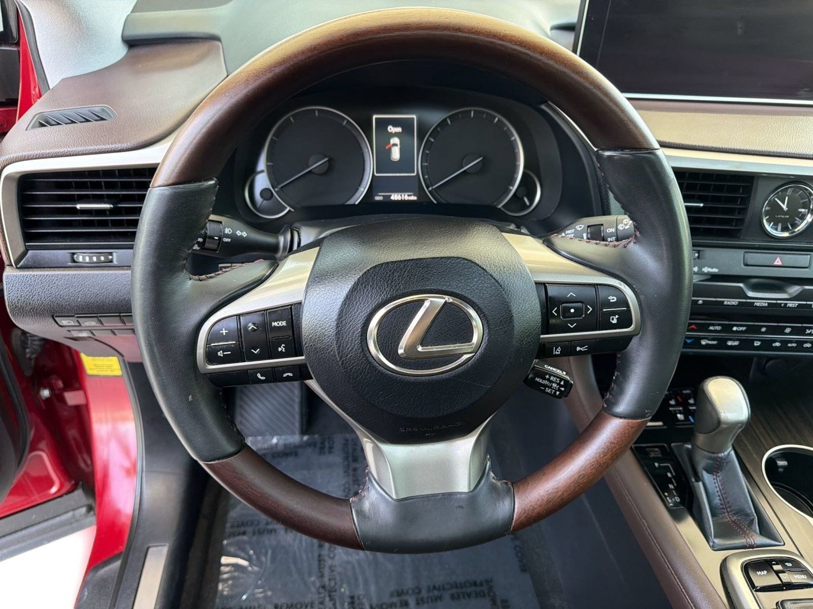 Used 2017 Lexus RX 350 FWD w/ Premium Package image 32
