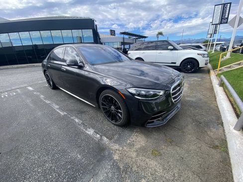Used 2023 Mercedes-Benz S 500 4MATIC image 4