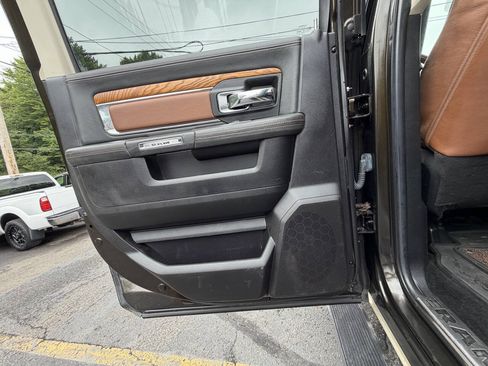 Used 2014 RAM 3500 Laramie Longhorn AWD/4WD image 26