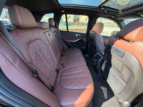Used 2023 BMW X5 xDrive40i w/ Premium Package AWD/4WD image 27